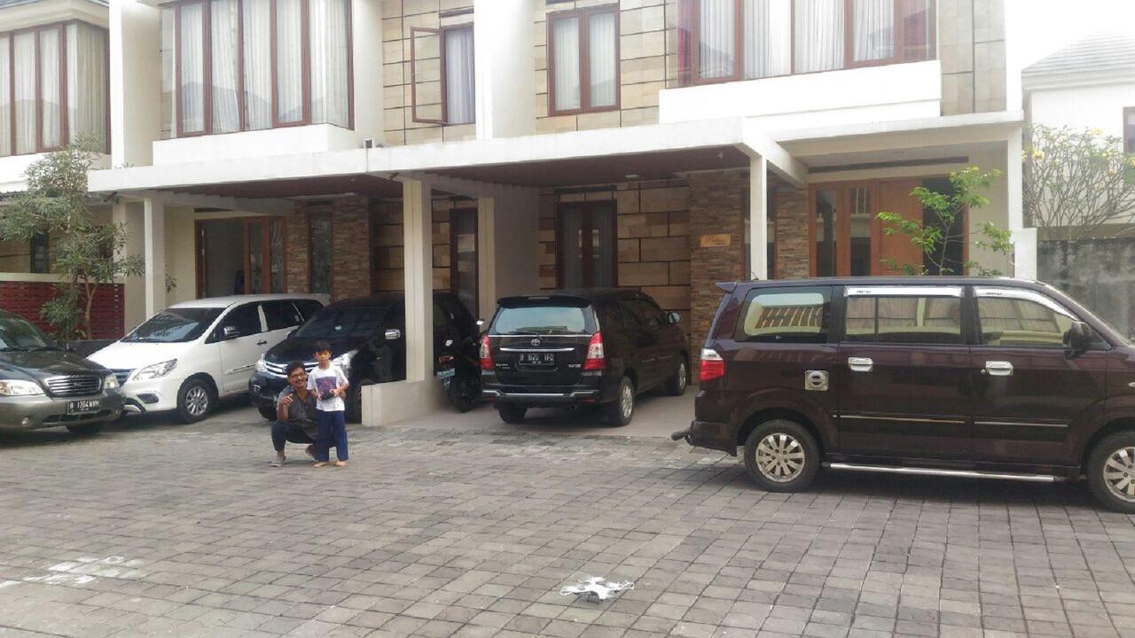 Padma Laguna Guesthouse Baturetno Экстерьер фото