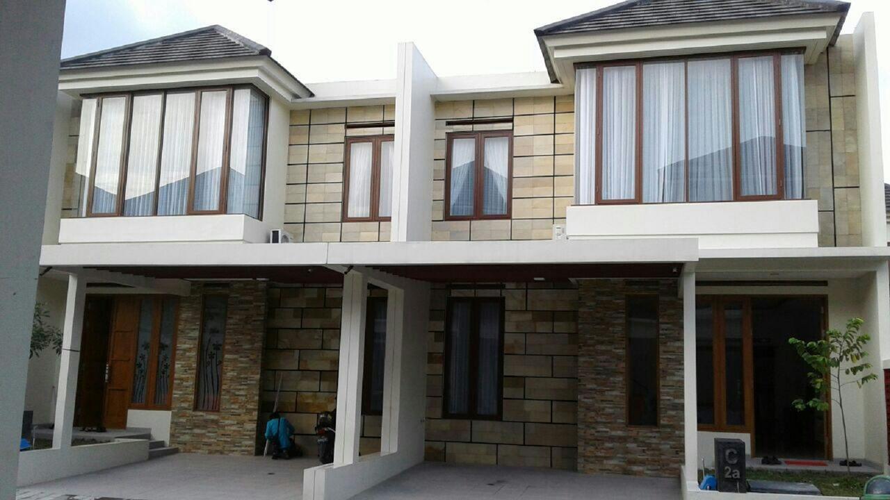 Padma Laguna Guesthouse Baturetno Экстерьер фото